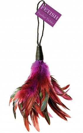 FEATHERS - PE��